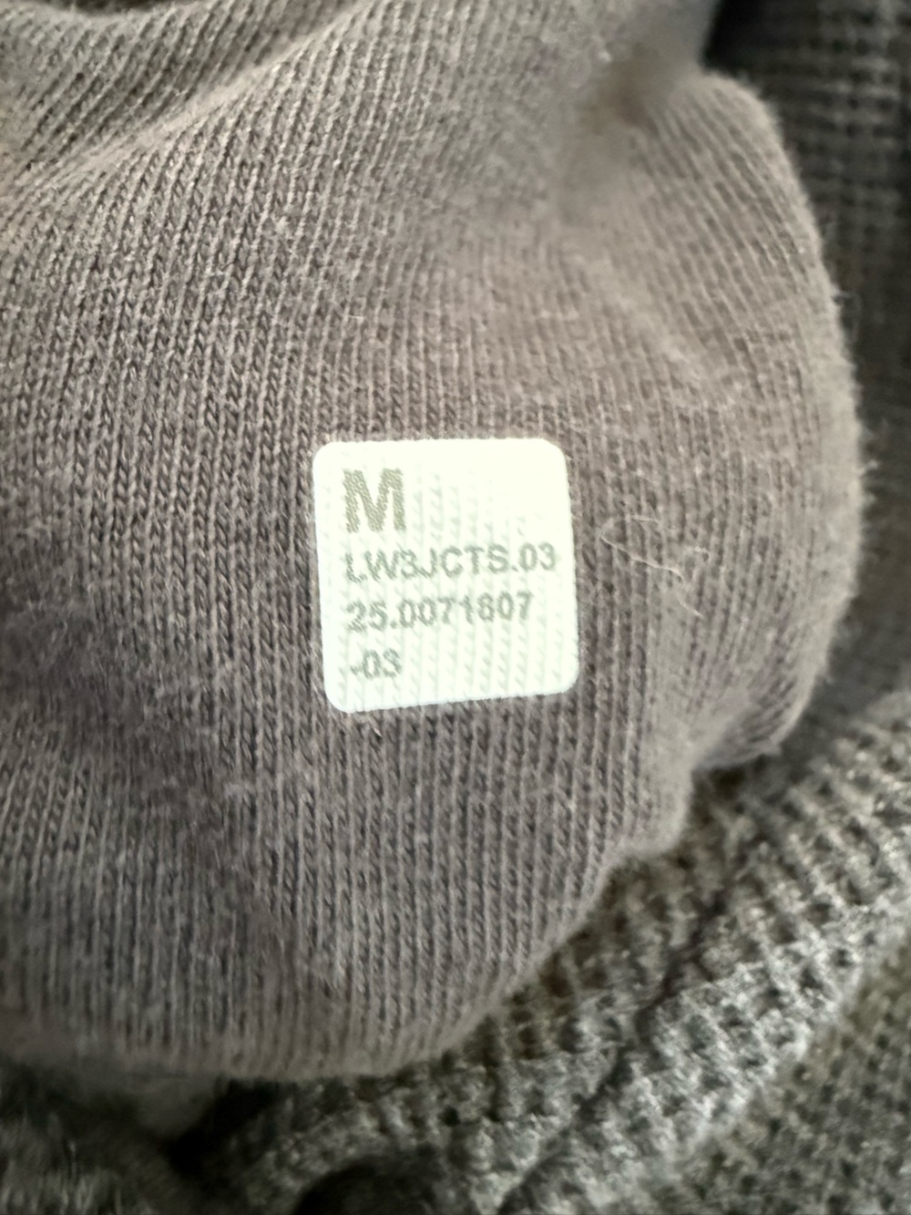 Lululemon Scuba Cropped Funnel-Neck Half Zip *Waffle size Medium - Picture 3 of 4